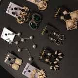 Chaering _ handmade earrings