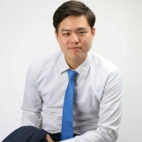유영현, 더 젊은 정치