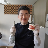 수원 영통 매탄동치과 행복을 기록하는 김기록치과