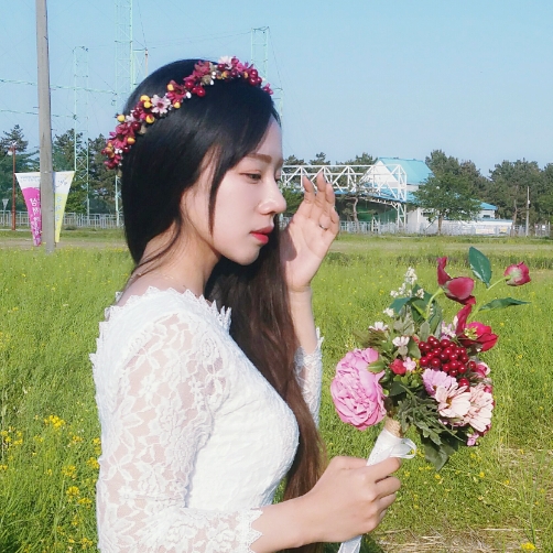 [ 행복할, 행복한 ]